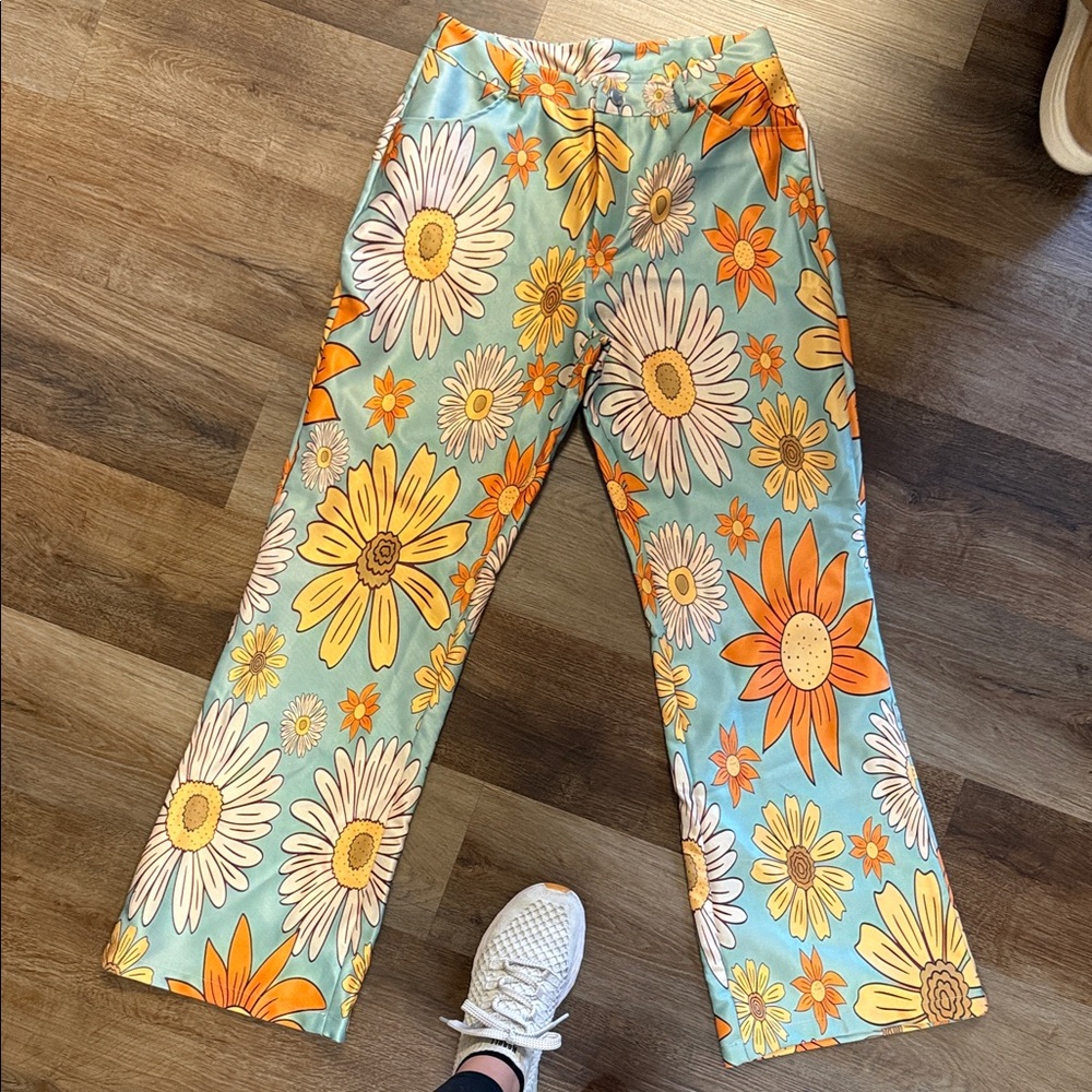 Floral Patterned Pants